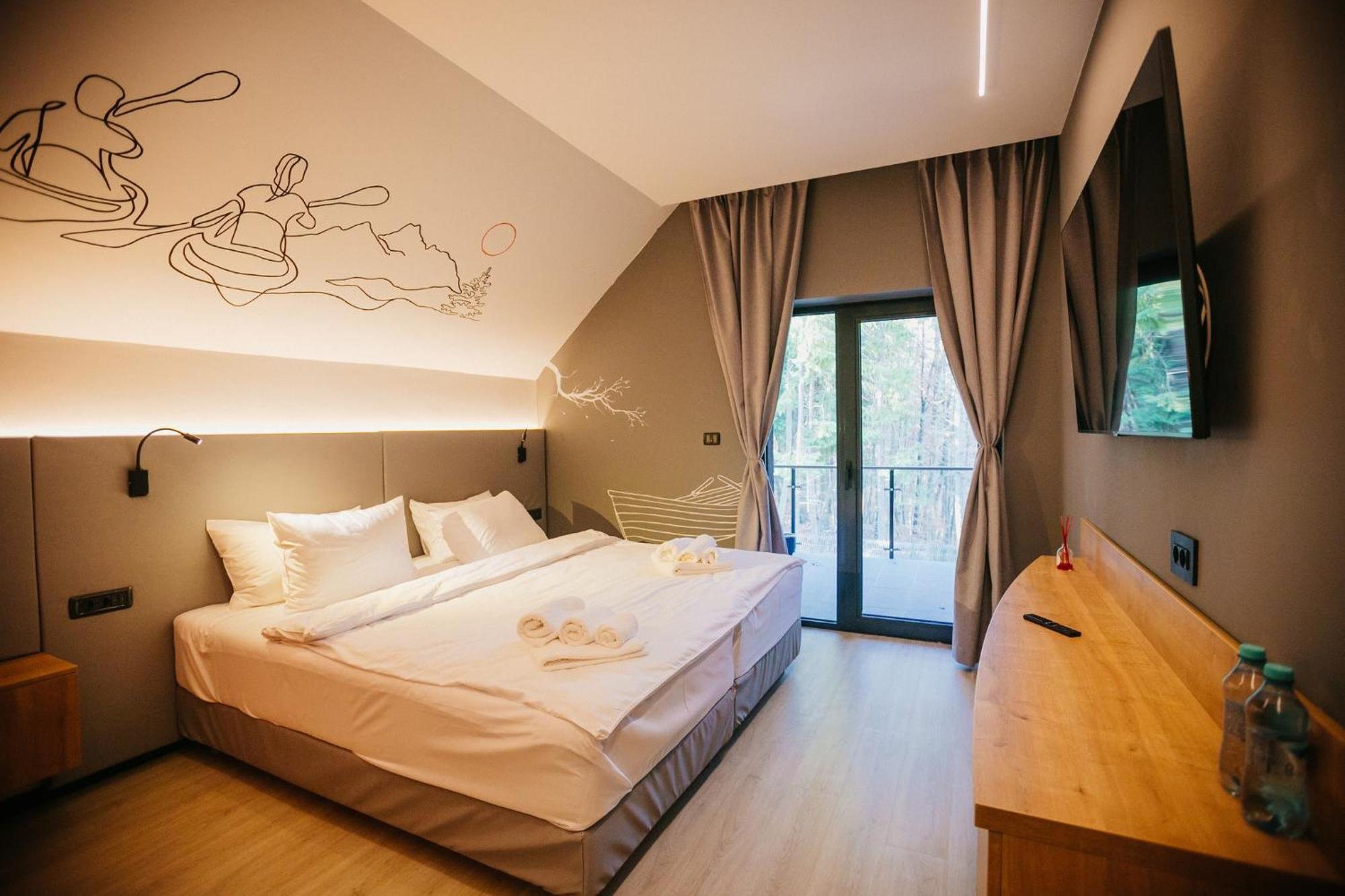 Adventure Lake Resort - Simared Baia Mare Eksteriør billede